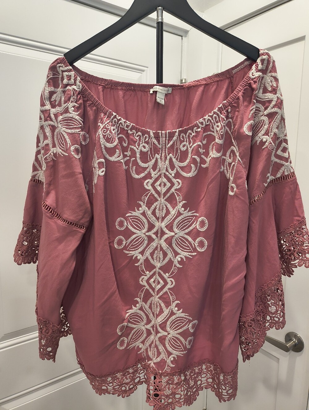 CATO 18/20W Embroidered Dusty Rose Off Shoulder Boho Top Crochet Lace Gypsy